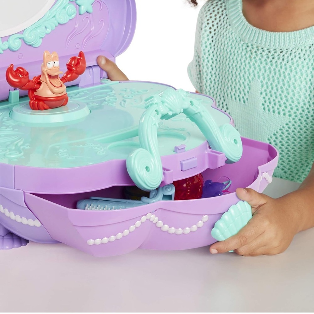💖NWT DISNEY PRINCESS ARIEL’S VANITY, UNDER THE SEA TABLETOP, MUSIC, LIGHTS - Picture 6 of 16